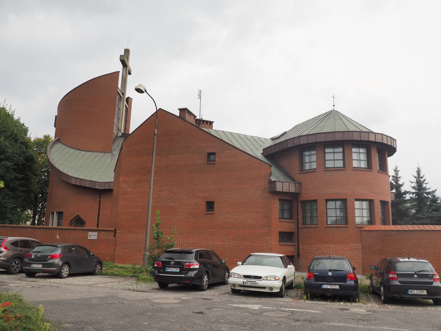 Zdjęcie architektury budynku Kościół Starokatolicki Mariawitów pw. Matki Boskiej Nieustającej Pomocy
